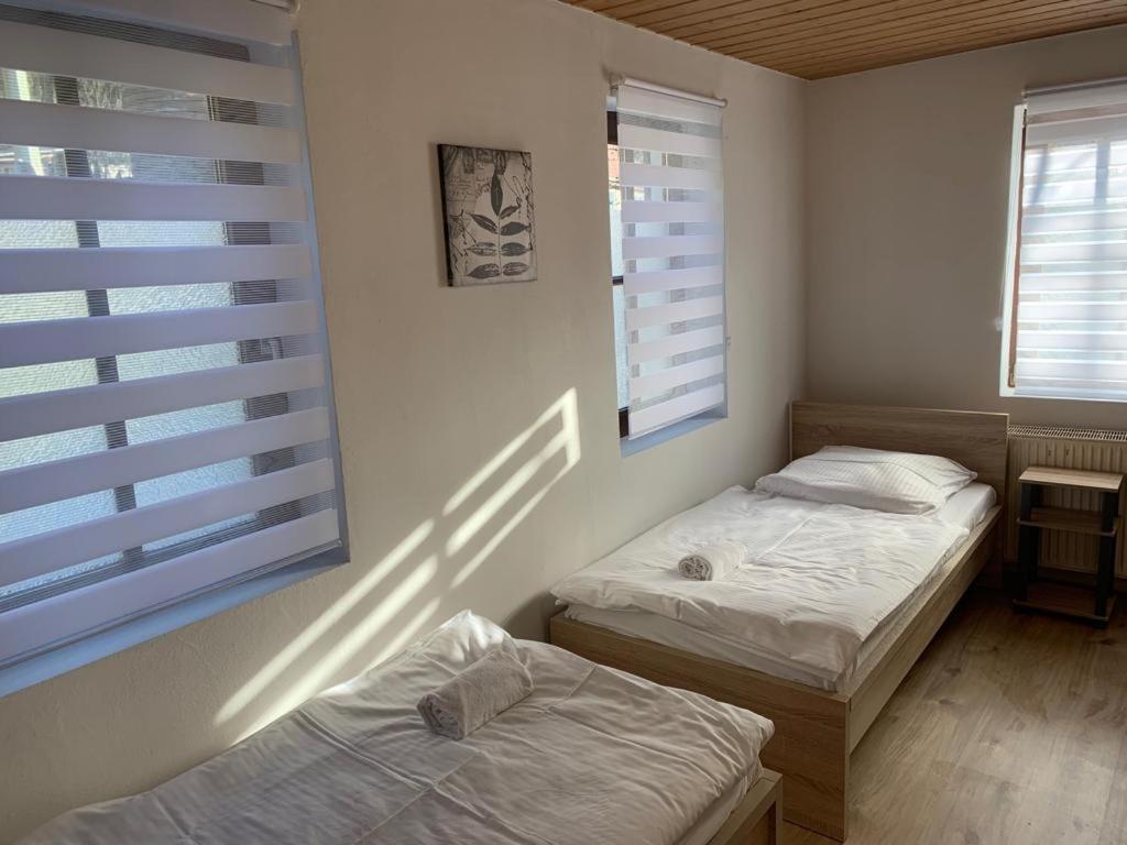 Ab Apartment Objekt 122 Ebersbach an der Fils Eksteriør bilde